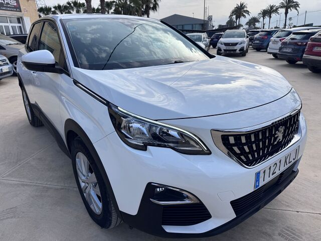PEUGEOT 3008 ACTIVE 1.2. E-THP AUTO SPANISH LHD IN SPAIN ONLY 59000 MILES 2018